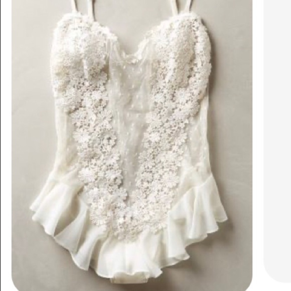 Flora Nikrooz showstopper teddy white